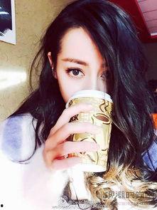 迪丽热巴卖萌照片,可爱照片引网友热议